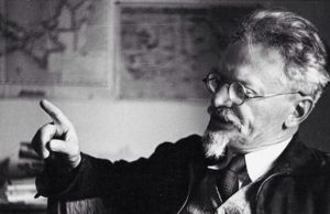 Socialismo – Coyoacán, en la medianoche del siglo