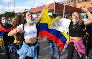 Iván Duque tiembla ante la presión del pueblo colombiano