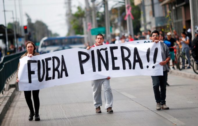 Convocan mitines ¡Renuncia Piñera!
