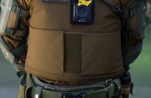 Carabineros trata de evitar entregar registro de cámaras corporales de detenciones