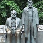 Marx-Engels_Monumento
