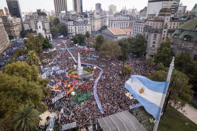 Argentina – 24 de marzo: Multitudinarias marchas por la memoria, la verdad y la justicia
