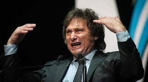 Milei elogia modelo chileno