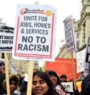 Gran Bretaña: Turbas de extrema derecha atacan a solicitantes de asilo y a minorías – por la unidad de la clase trabajadora, contra la división