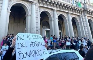 Argentina – Movilización en defensa del Hospital Bonaparte