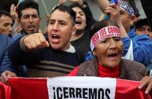 Perú – Falacias políticas