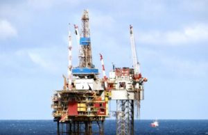 Los hogares británicos sufren un aumento en las facturas energéticas: ¡nacionalización de las empresas energéticas especulativas!