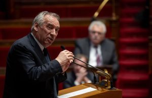 FRANCIA: CRISIS GUBERNAMENTAL POR PEDOFILIA EN COLEGIO CATÓLICO