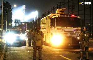 Informe reservado de Carabineros: testigos presenciales indican que hinchas de Colo-Colo fueron atropellados directamente por carro policial