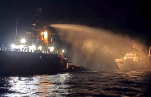 Atacan en aguas internacionales a una Flotilla de la Libertad que transportaba ayuda humanitaria a Gaza