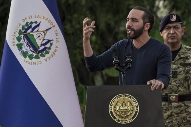 El Salvador announces military siege phase in security policy - 23 Nov 2022