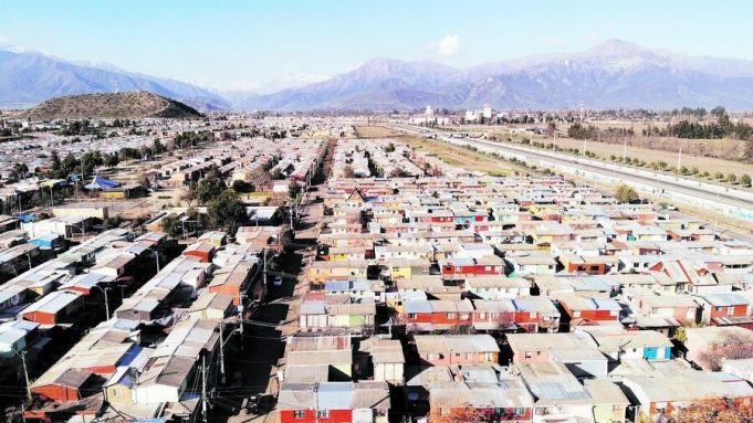 Ver: «La Pobreza en Chile» Columna de Patricio Guzmán S.