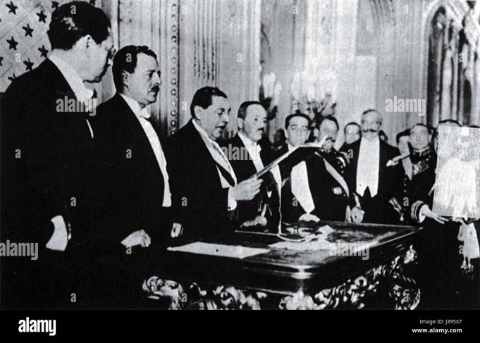 La Constitución de 1925 fue impuesta por el Ejército (IX)