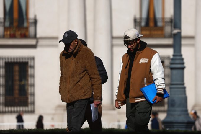 Nueva alza del desempleo: Llegó al 8,9% en trimestre abril-junio de 2025