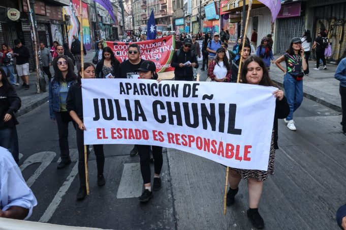 Chile – Fiscalía en un acto de persecusión consigue declarar a la abogada Karina Riquelme como imputada