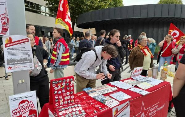 Compañeros de Izquierda Revolucionaria_ CIT en Francia