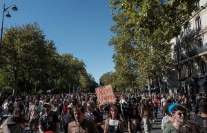 Los sindicatos franceses toman el relevo en la lucha contra la austeridad