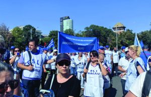 RUMANIA – El año escolar comienza con protestas docentes a nivel nacional