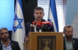 El ministro de extrema derecha israelí Smotrich califica a la Franja de Gaza de una “mina de oro inmobiliaria”