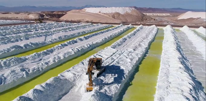 Litio: miles de millones perdidos en un mal negocio entre Codelco y SQM