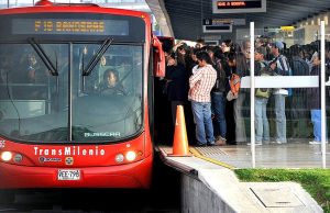 EL TRANSPORTE EN LAS GRANDES CIUDADES ES FÁCIL DE RESOLVER