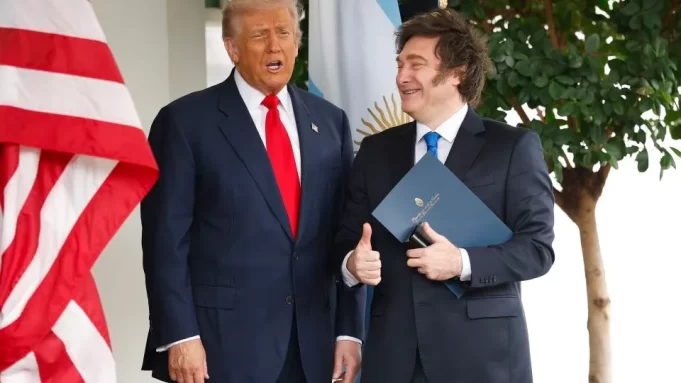 Trump condiciona ayuda financiera para Argentina a la victoria del partido de Milei en las legislativas
