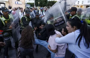 Marruecos en llamas: seis días de protestas, tres muertos y despliegue militar