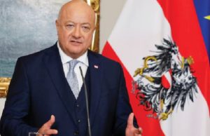 AUSTRIA – El Gobierno planea recortes – ¡Los sindicatos y la izquierda deben movilizarse y luchar!