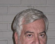 ¡Qué vergüenza! por Juan Pablo Cárdenas S.