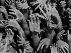 Chile – Entre la transición agotada y el fascismo que viene: la continuidad que abre el camino a Kast