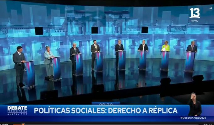 Gómez Leyton: “En Chile la ultraderecha no avanza, sólo se reorganiza”