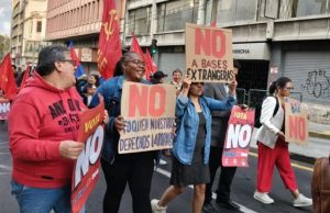 Ecuador: Movimientos sociales marchan contra la consulta de Noboa