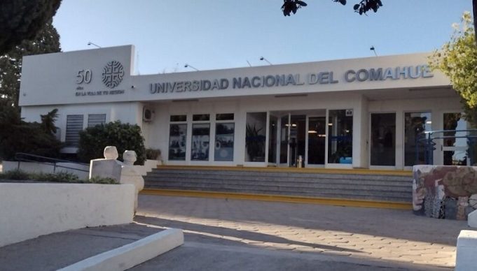 Argentina – Paro universitario: “La pérdida salarial con Milei ronda el 43%”