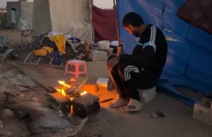 Las fuerzas armadas israelíes matan a tres palestinos en Gaza a pesar del alto el fuego mediado por Estados Unidos