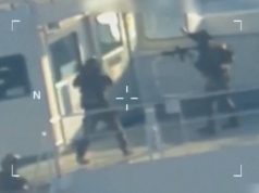 Trump ordena bloquear los buques petroleros sancionados que entren y salgan de Venezuela