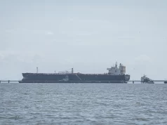 El Gobierno de Venezuela califica de “acto de piratería internacional” la incautación por parte de EE.UU. de un buque petrolero frente a sus costas