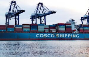 El gigante naviero COSCO mueve ficha en Colombia