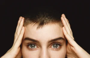 Sinéad O’Connor: “Luchen contra el verdadero enemigo”