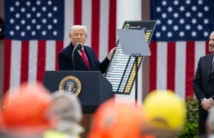 ¿Proteccionismo, libre comercio o planificación socialista internacional?