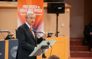 Kast en Bruselas: la ideología detrás del discurso del “sentido común” y la batalla cultural. Por Patricio Arenas