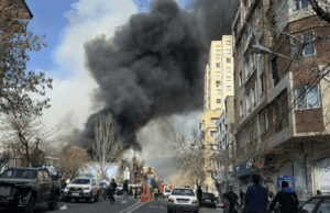 Irán – Oposición tanto al imperialismo como a la represión
