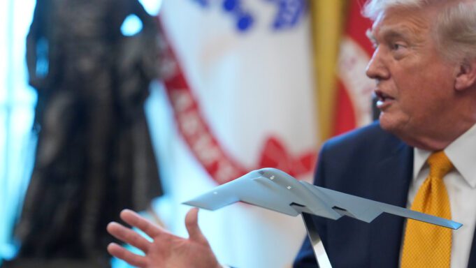 Trump: «Tendré el honor de tomar Cuba»