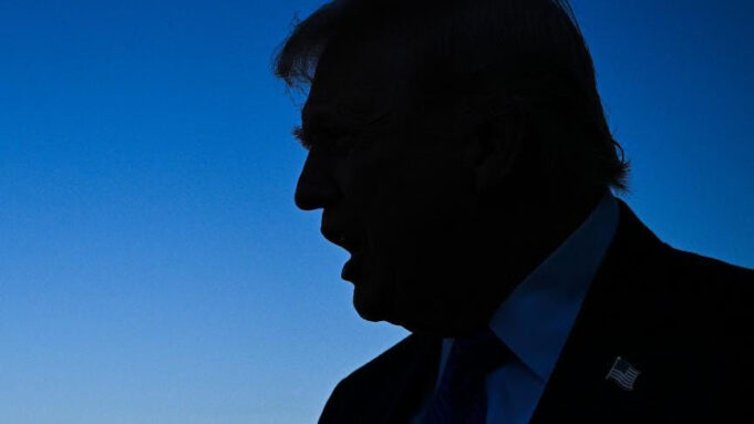 “Trump es sólo el inicio de la caída de EEUU”
