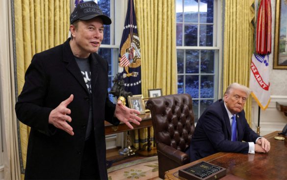 La-inteligencia-detras-de-Trump-La-mafia-PayPal-y-la-extrema-derecha-mundial--585x366