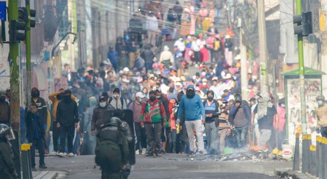 Bolivia: manifestantes llegaron a La Paz para exigir la renuncia del presidente