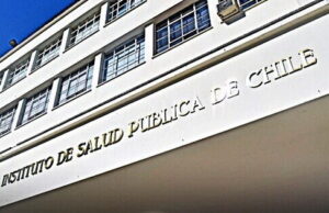 Chile – Instituto de Salud Pública: Gobierno pretende eliminar programa estratégico cuya privatización cuesta 400% más al Estado