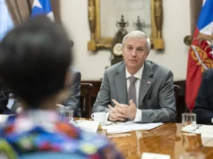 CAE, deuda y neoliberalismo: la lectura de Gómez Leyton sobre el conflicto que reabre el gobierno