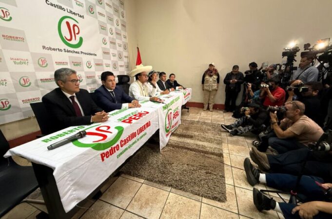 Perú: Roberto Sánchez exige anular el voto en el exterior y advierte que no reconocerá un eventual gobierno surgido de un fraude electoral