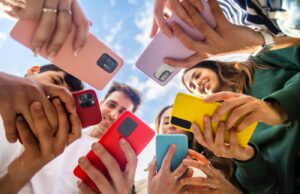 Chile – Están evaluando vincular tu identidad a tus redes sociales
