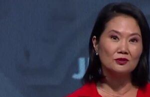 KEIKO FUJIMORI O EL VUELO DE LA CIGARRA